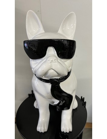 Polyresin bulldog glasses white