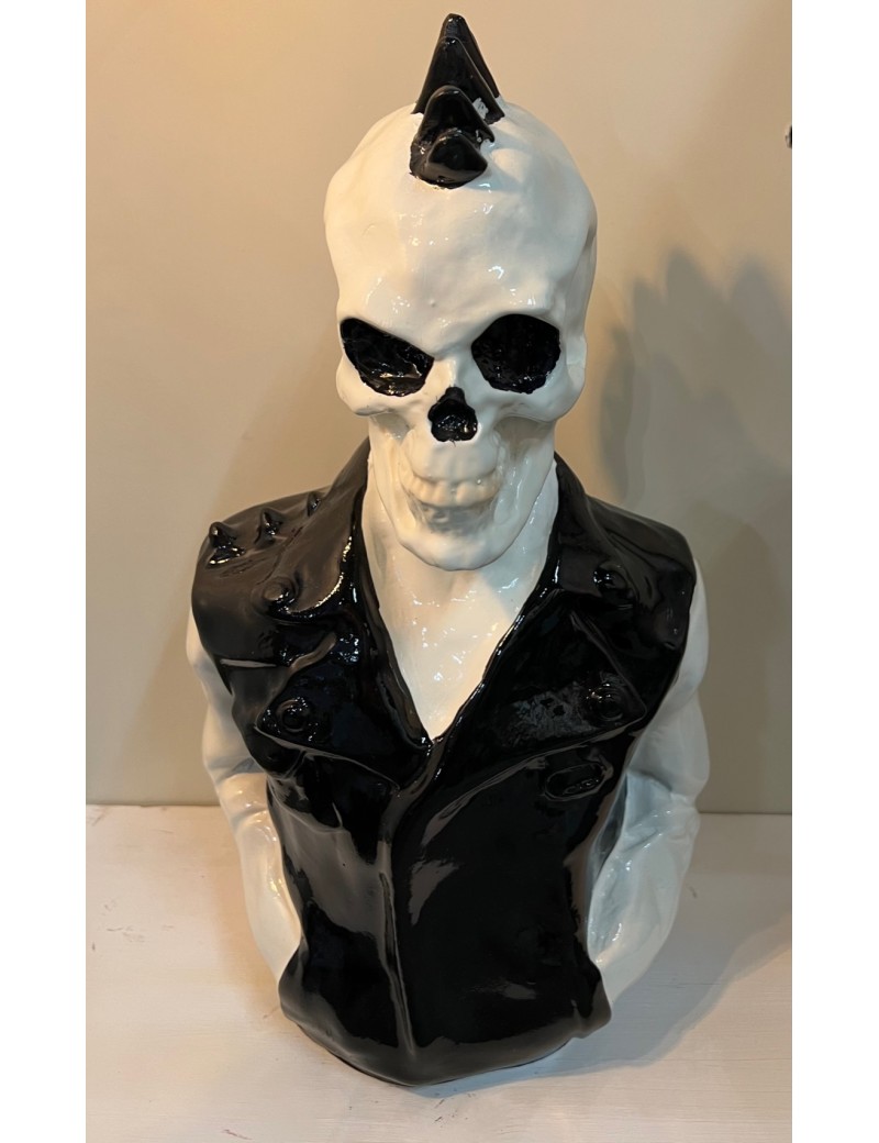 Polyresin skull modern black white